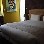 Mona Lisa Hotel